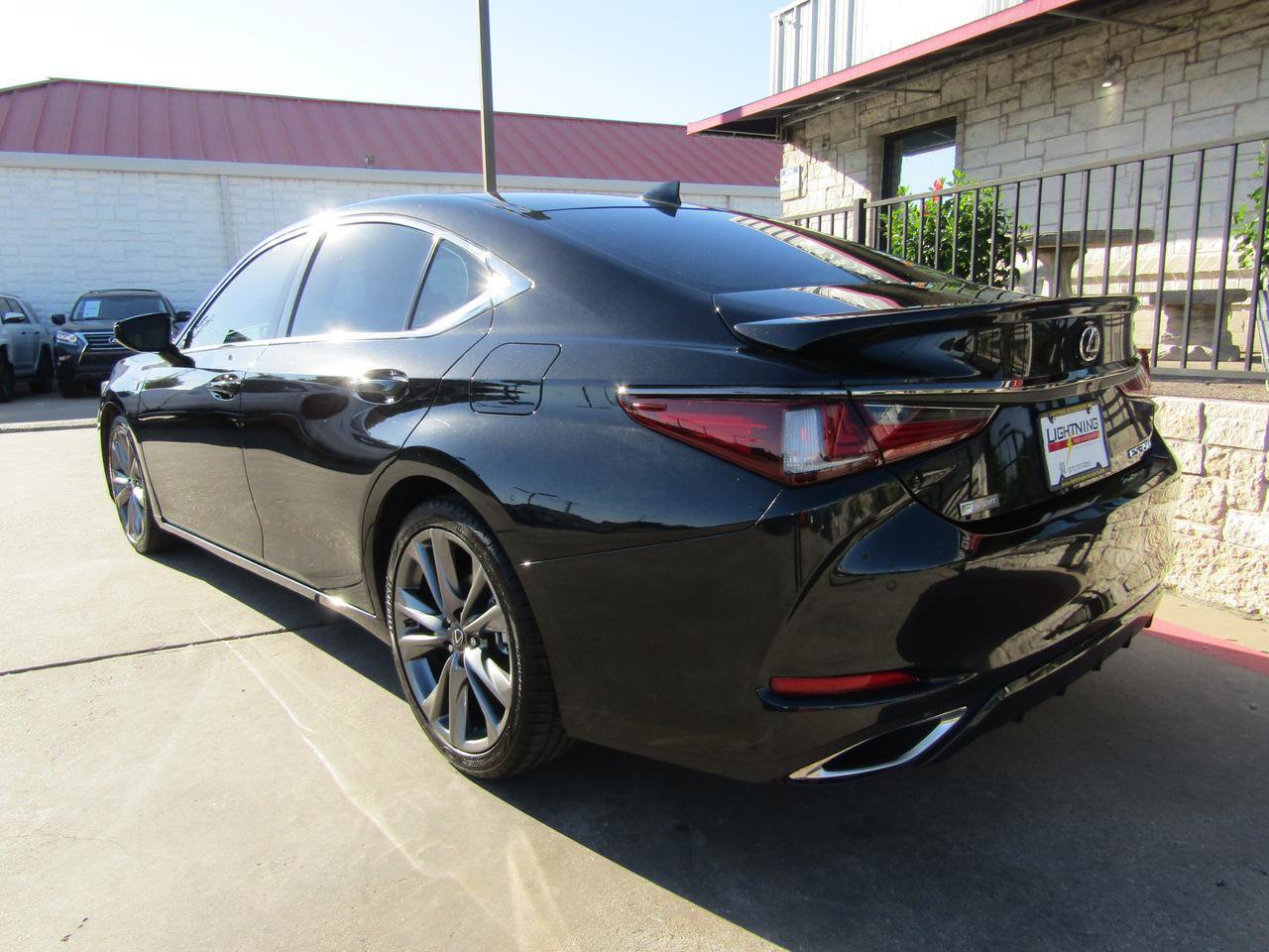 Used 2019 Lexus ES 350 F Sport w/ Accessory Package 2 FWD image 3