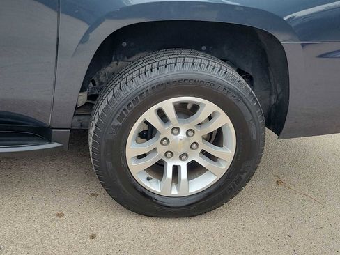 Used 2020 Chevrolet Suburban LS w/ Max Trailering Package image 8