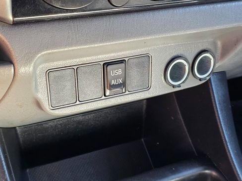 Used 2014 Toyota Tacoma PreRunner w/ TRD Off-Road Package image 39