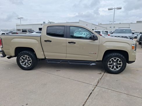 Used 2022 GMC Canyon AT4 AWD/4WD image 7