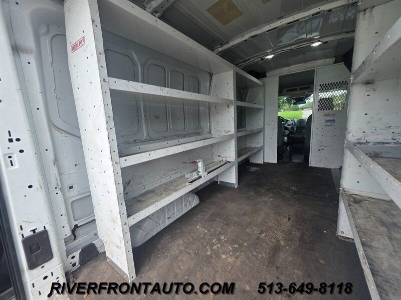 Used 2019 Ford Transit 250 148 Medium Roof RWD image 18