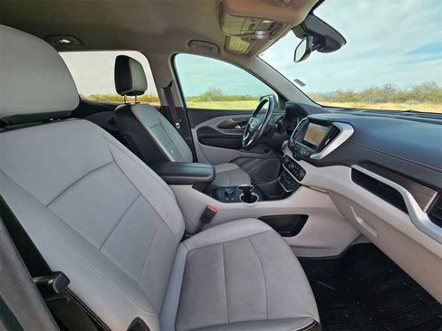 Used 2020 GMC Terrain SLT w/ Preferred Package image 23