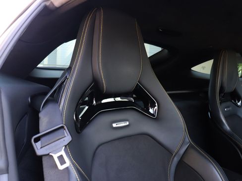 Used 2018 Mercedes-Benz AMG GT R image 20