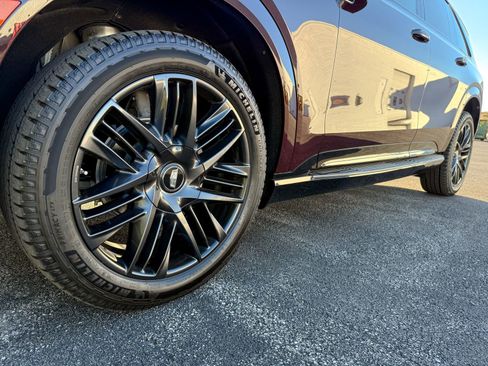 New 2025 Cadillac Escalade IQ Sport 1 w/ LPO, ONYX Package AWD/4WD image 4