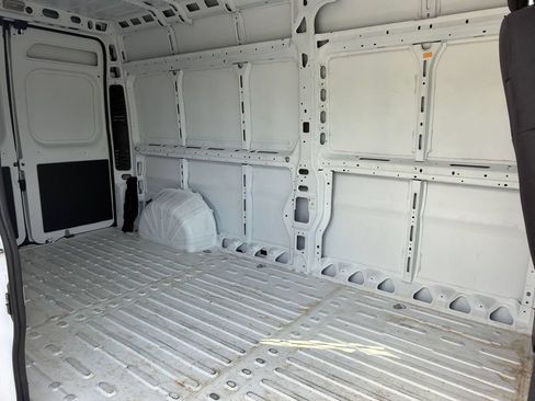 Used 2023 RAM ProMaster 3500 FWD image 13