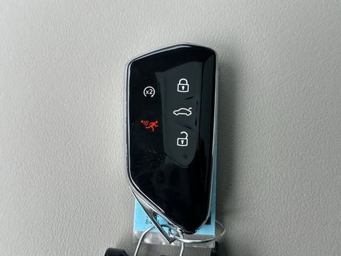 New 2026 Volkswagen Atlas SE image 34