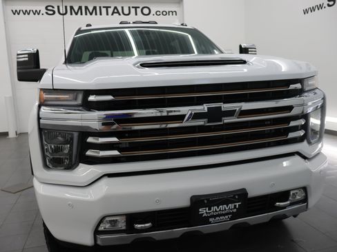 Used 2022 Chevrolet Silverado 3500 High Country w/ Safety Package II AWD/4WD image 26