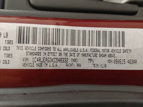 Used 2019 Jeep Grand Cherokee Altitude image 33