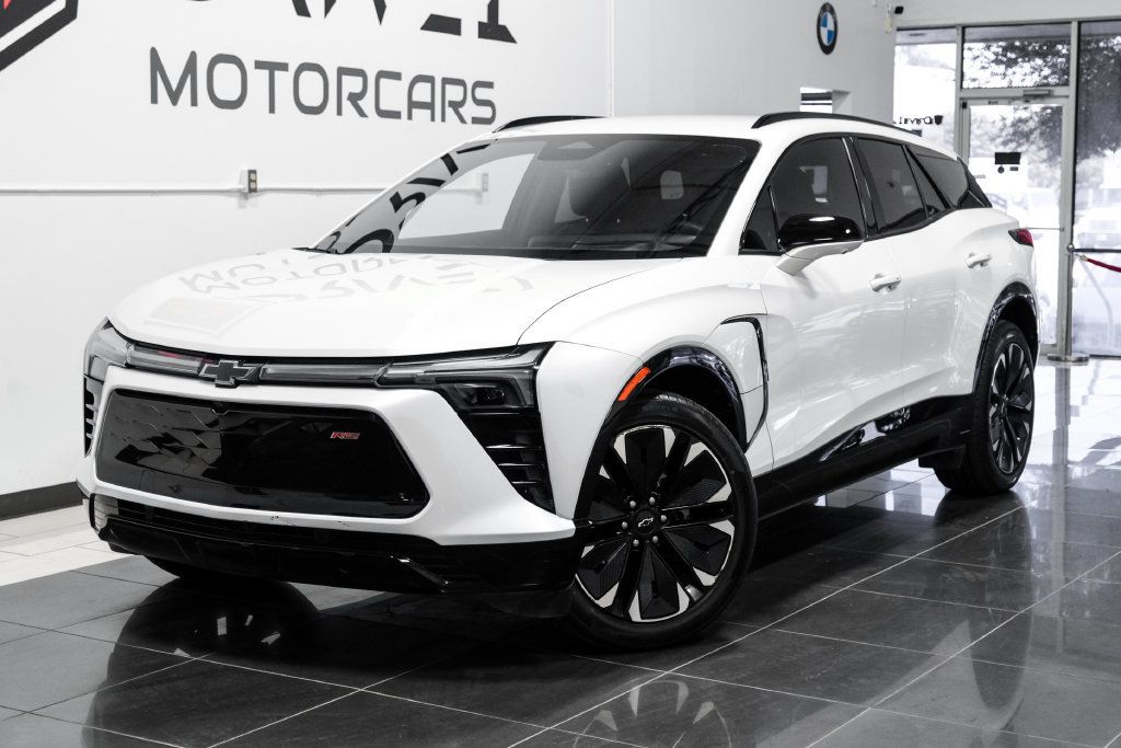Used 2024 Chevrolet Blazer EV RS AWD/4WD image 6
