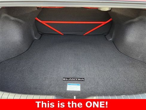 Certified 2025 Hyundai Elantra N image 24