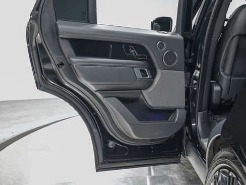 Used 2022 Land Rover Range Rover P525 Westminster Edition image 27