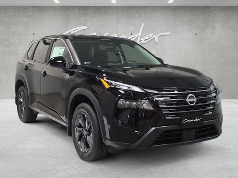 New 2026 Nissan Rogue SV FWD image 2