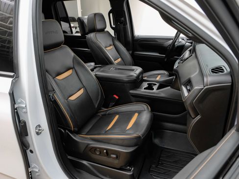 Used 2021 GMC Yukon XL AT4 w/ AT4 Premium Plus Package image 36