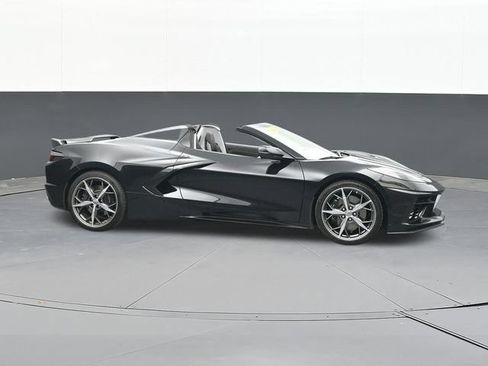 Used 2021 Chevrolet Corvette Stingray Premium Conv w/ Z51 Performance Package RWD image 18