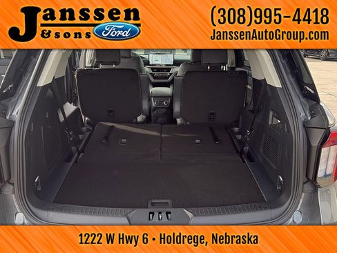 New 2026 Ford Explorer Active w/ Active Comfort Package image 14