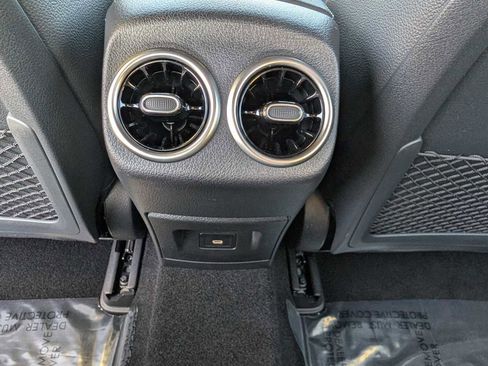 Used 2025 Mercedes-Benz CLA 250 image 29