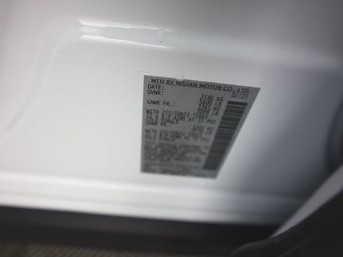 Certified 2025 Nissan Murano Platinum w/ Cargo Package image 38