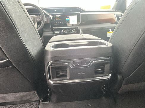New 2026 GMC Sierra 1500 Denali w/ Denali Reserve Package image 32