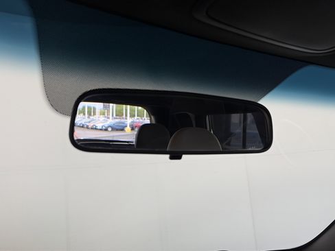 Used 2015 Kia Soul + FWD image 28