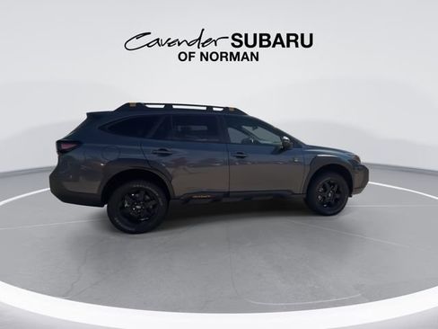 Used 2025 Subaru Outback Wilderness AWD/4WD image 9