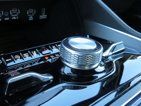 New 2026 Jeep Grand Wagoneer Summit image 28