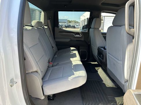 Certified 2025 Chevrolet Silverado 1500 RST image 18