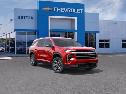 New 2026 Chevrolet Traverse LT w/ Driver Confidence Package AWD/4WD image 1