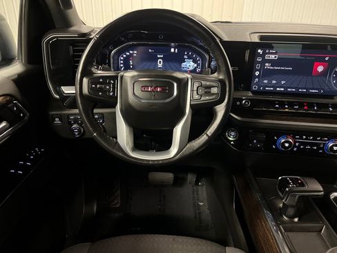 Certified 2023 GMC Sierra 1500 Elevation image 18