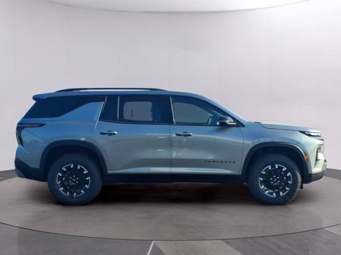 New 2026 Chevrolet Traverse Z71 w/ Driver Confidence Package AWD/4WD image 6