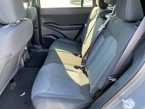 New 2026 Jeep Cherokee Laredo image 6