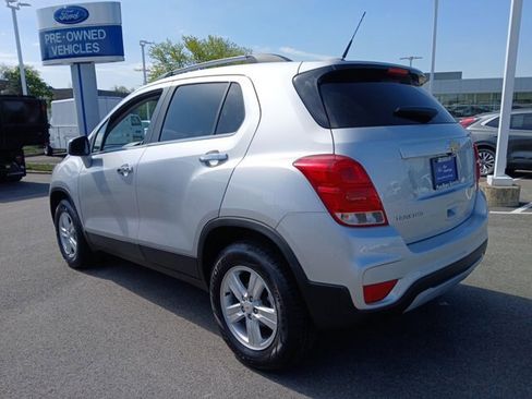 Used 2019 Chevrolet Trax LT w/ LT Convenience Package AWD/4WD image 5