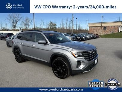 Certified 2025 Volkswagen Atlas SE