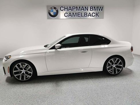 Certified 2024 BMW 230i Coupe w/ Convenience Package image 3