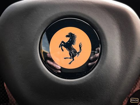 Used 2018 Ferrari 488 GTB image 15