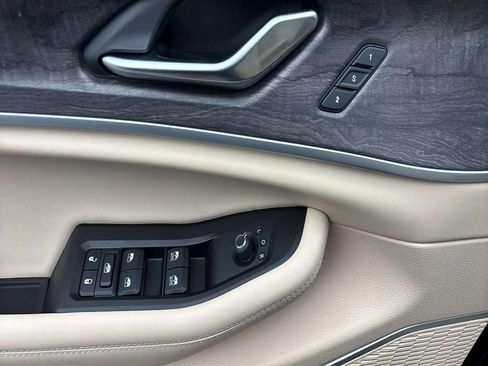 Used 2023 Jeep Grand Cherokee 4WD 4xe image 19