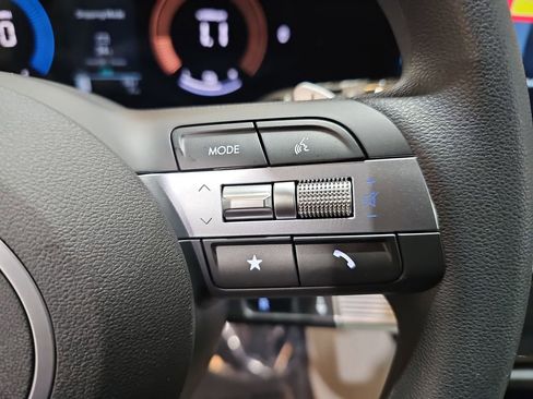 New 2026 Hyundai Tucson Blue SE image 17