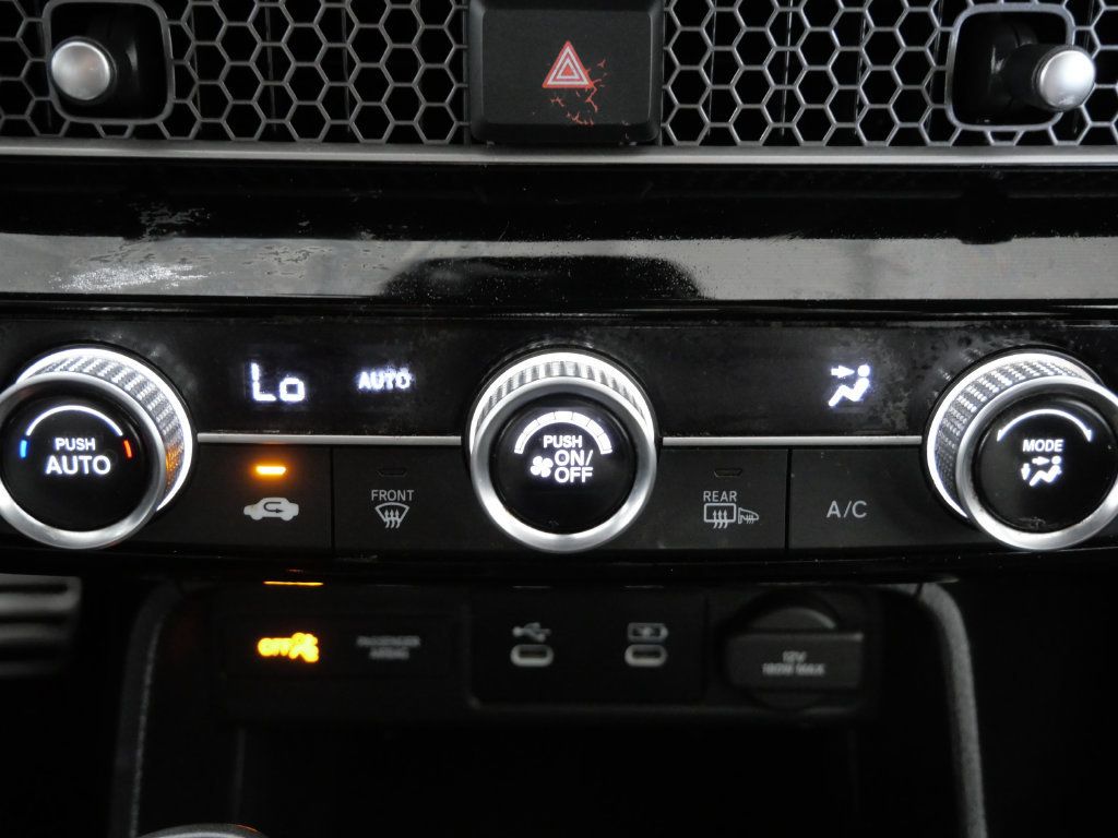 Used 2025 Honda Civic Sport image 19