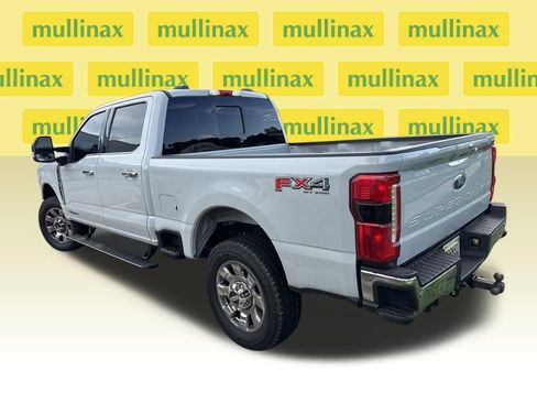 Used 2026 Ford F350 Lariat w/ Lariat Ultimate Package AWD/4WD image 6