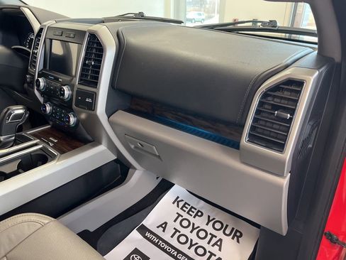 Used 2018 Ford F150 Lariat w/ Equipment Group 502A Luxury image 24