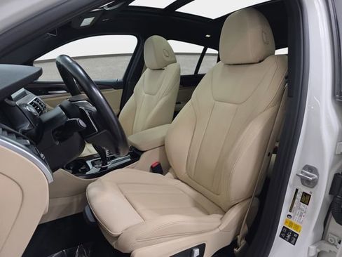 Used 2021 BMW X4 xDrive30i w/ Premium Package image 14