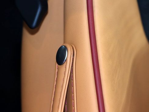 Certified 2022 Ferrari Roma image 42