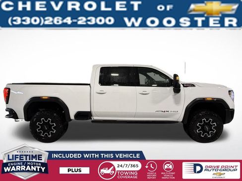 Used 2025 GMC Sierra 2500 AT4X image 7
