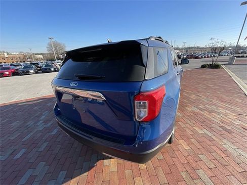 Used 2023 Ford Explorer XLT w/ Equipment Group 202A image 17