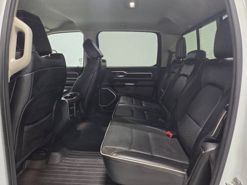 Used 2022 RAM 1500 Laramie AWD/4WD image 13