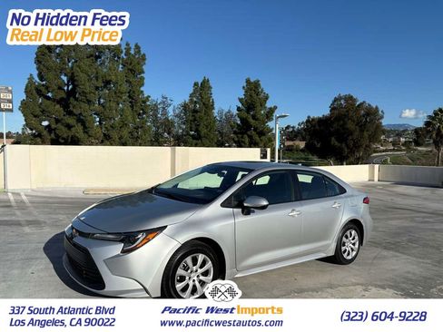 Used 2025 Toyota Corolla LE image 1