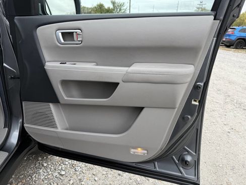 Used 2012 Honda Pilot Touring image 13