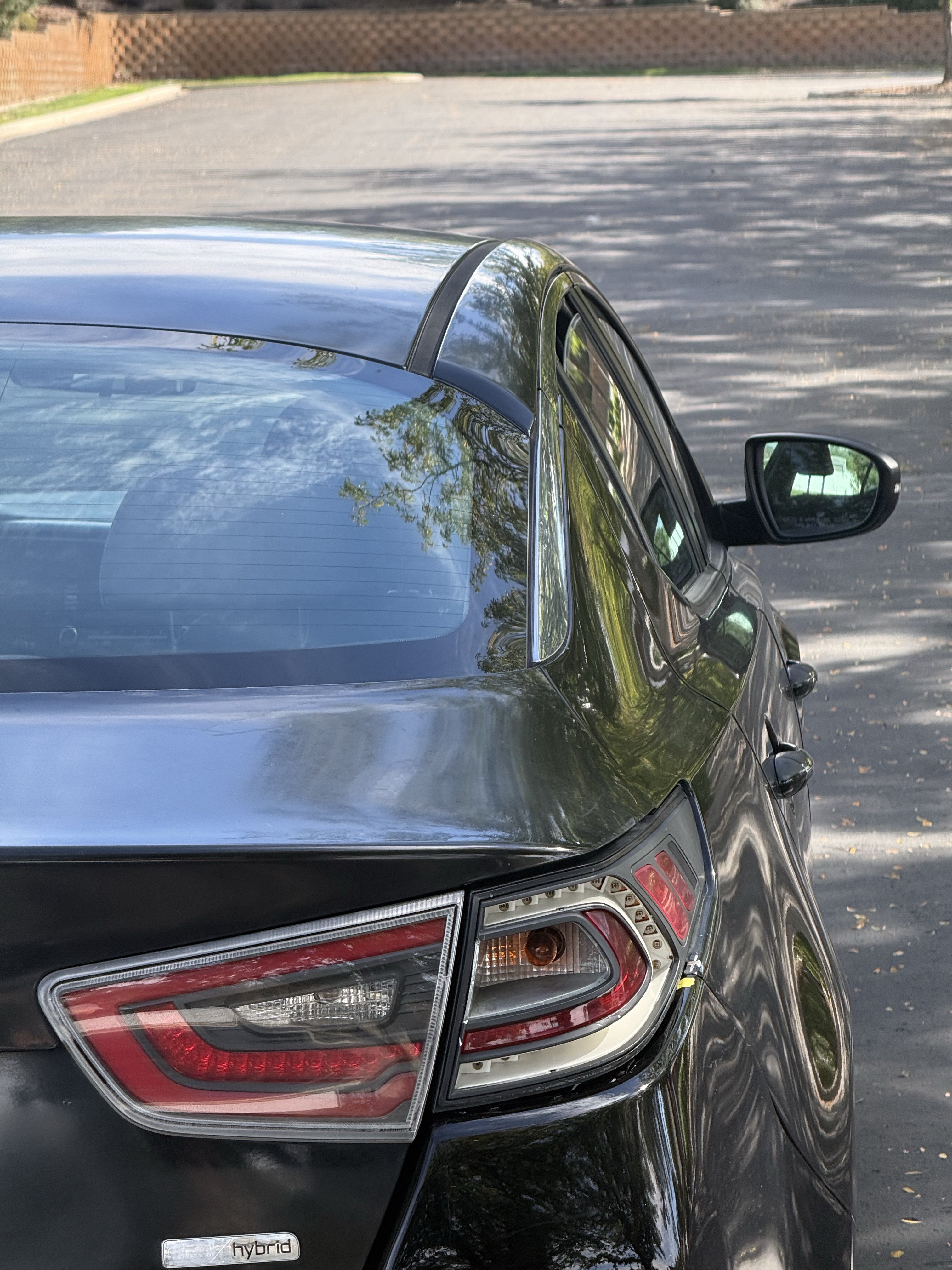 Used 2016 Kia Optima Hybrid FWD image 21
