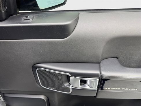 Used 2012 Land Rover Range Rover HSE image 43