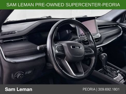 Used 2022 Jeep Compass High Altitude AWD/4WD image 9