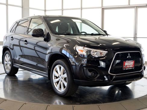 Used 2013 Mitsubishi Outlander Sport ES AWD/4WD image 2